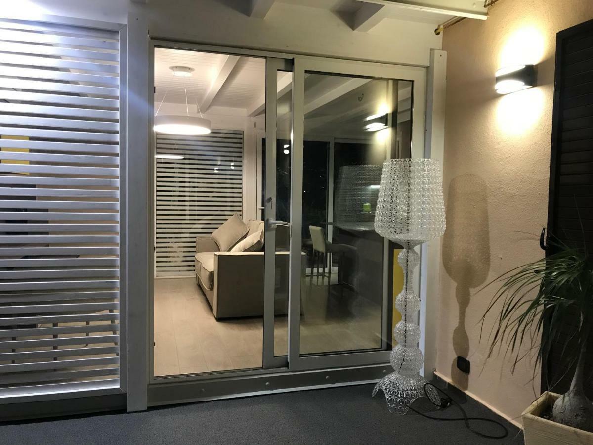 Sunset Terrazza Apartment Reggio Calabria Exterior photo